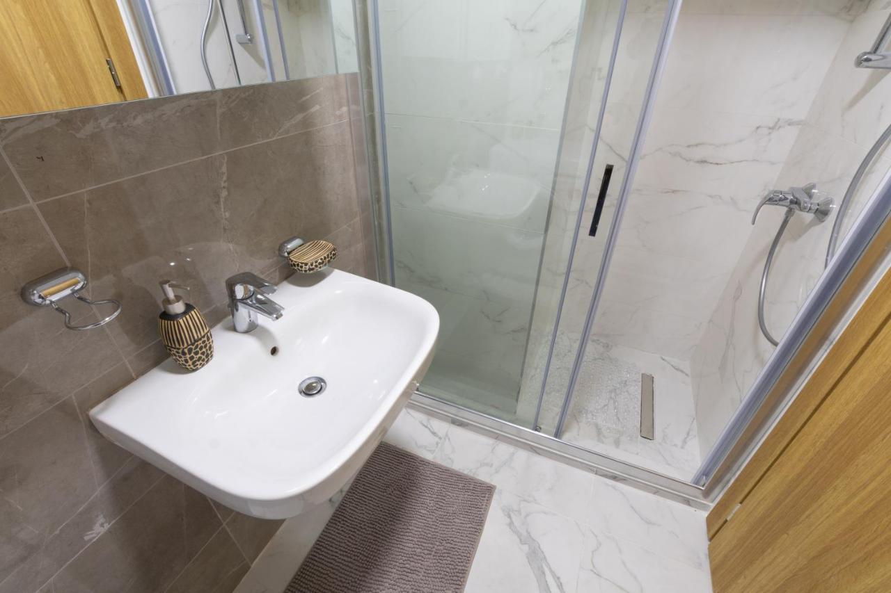 Modern ǀ 1 Bedroom ǀ Wifi Skopje Exterior photo